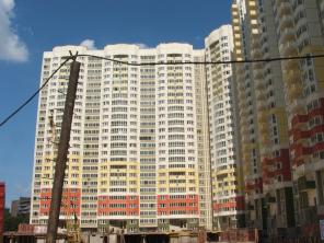 ПРОДАЕТСЯ 2-Х КОМНАТНАЯ КВАРТИРА г. ХИМКИ УЛ ГОРШИНА ДОМ-1 НОВОСТРОЙКА КЛЮЧИ НА РУКАХ 6/25 ПАНЕЛЬ 61-ОБЩАЯ КУХНЯ 10.5, РАСПАШОНКА БЕЗ ОТДЕЛКИ ЛОДЖИЯ ПЕРЕУСТУПКА ПРАВА. ЦЕНА 5.500.000. ТОРГ!!! 8-926-213-84-79