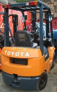 Погрузчик вилочный Toyota 7FD15 2004г.в.