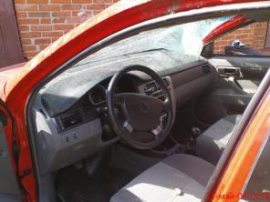 Сhevrolet Lacetti 1.4 SE после ДТП