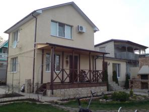 Продам жилой коттедж в Усть-Курдюм, 2эт. кирп.