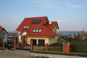 Продам коттедж в Усть-Курдюм, в современном коттеджном поселке