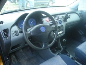 Срочно продаю Honda HR-V 4WD