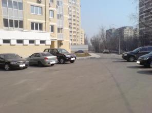 Площадь 200м2 свободного назначения.