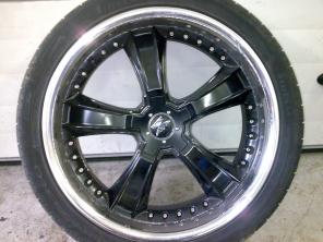 Продаю ДИСКИ R22 на Mercedes ML на резине PIRELLI Scorpion Zero 285/35/22 106 W M+S