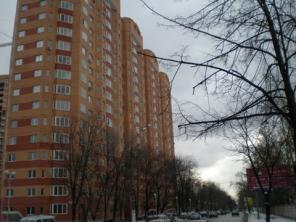 Сдаю 2-комн.кв. - м. Выхино