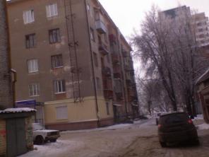 Продаю трехкомнатную сталинку в центре Нижнего Новгорода
