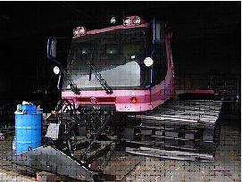  Pisten Bully