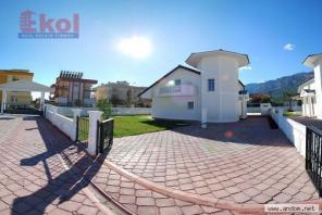 Средиземное Море, Вилла, Кемер(Турция): 275тыс.EUR 150кв.м,2008г