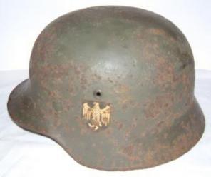 Немецкие каски, военный антиквариат