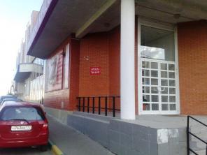 ПРОДАЖА МАГАЗИНА 370м2 (торговая площадь 330м2), 1-я линия домов.