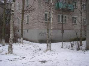 Продается торгово-офисное помещение 43 кв.м. г Вышний Волочек Тверской области.