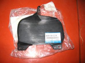 Продам заглушку противотуманной фары MAZDA 626, 626 WAGON