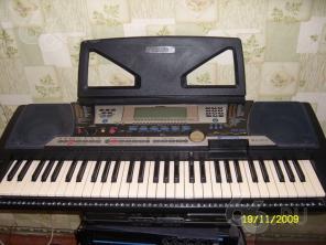 ПРОДАЮ синтезатор YAMAHA PSR 540
