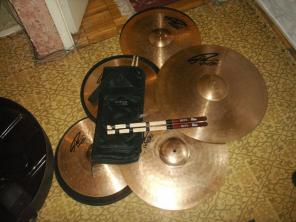 продам комплект Paiste 502
