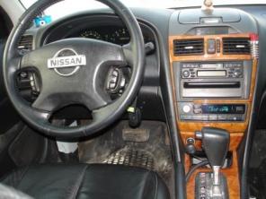 NISSAN MAXIMA QX (A33. V6)