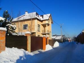 Продам коттедж в Немчиновке от собственника