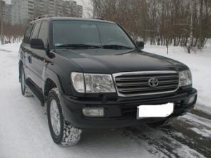 Toyota Land Cruiser LX. Год выпуска 2003.