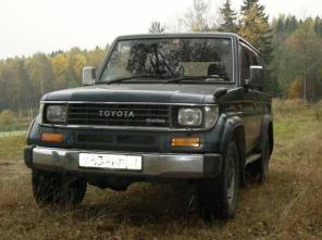 Toyota Land Cruiser 79