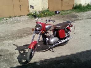 Продам JAWA 360\650 1972г. выпуска. Состояние идеальное, много запчастей. т. +79643034284 Александр