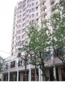 г. Краснодар центр ул. Гимназичсекая ЖК "Бельведер" продам 3 ком.кв. 164 кв.м.