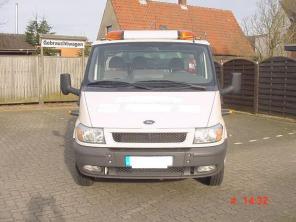 Продам Ford Tranzit-эвакуатор 2002 года выпуска