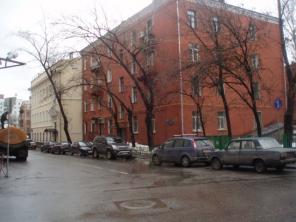 Продам 3-х комнатню квартиру в центре Москвы