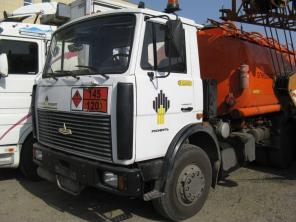 Сцепка МАЗ 6303А5 автоцистерна 56161, + прицеп 86391 на ш. СЗАП 8357