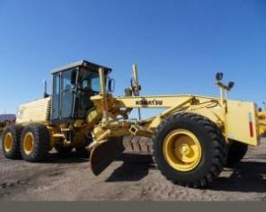 Komatsu GD 530 A - 2 CY Год — 2001