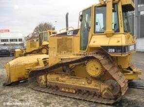 Caterpillar D5N LGP бульдозер Год — 2003