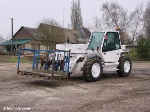 Телескопический погрузчик : Manitou MT 1233 S Год — 2001