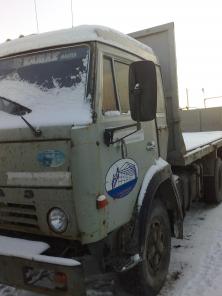 Бортовой автомобиль Камаз 53212 1999 года выпуска, г/п 10 тонн + бортовой прицеп СЗАП 8357 2004 года выпуска, в сцепке, состояние хорошее, продаются срочно, торг