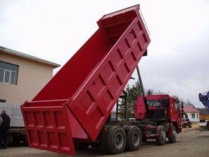 Автомобиль HOWO SINOTRUCK 8X4
