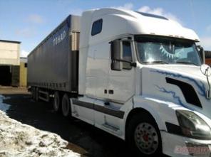 Продам тягач Вольво VNL670+полуприцеп