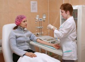 Медицинский аппарат плазмафереза "Гемофеникс" для очищения крови.