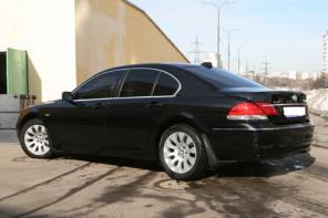 BMW 750. 2007 г.в. Седан