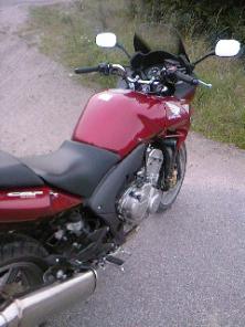 Продается мотоцикл HONDA CBF600SA