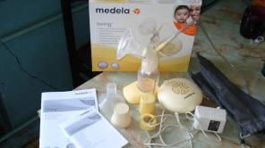Молокоотсос MEDELA