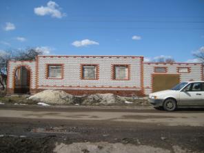 Продается земельный участок с недостроенным домом, 12 соток.