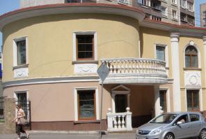 Сдается особняк в центре под ресторан, кафе, банк