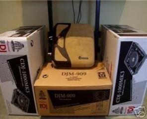 Продажа: PIONEER CDJ ОБОРУДОВАНИЕ:
