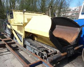 DEMAG DF 115 C (асфальтоукладчик)