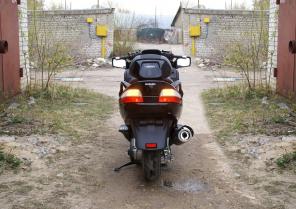 Suzuki Burgman A 650 AN Executive 2007г. вып ,куплен в 2009г