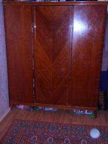 Срочно продам Румынскую мебель 50-60х гг.