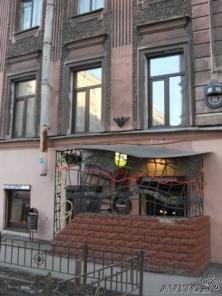 посуточная аренда 3-х комн.кв.метро Владимирская