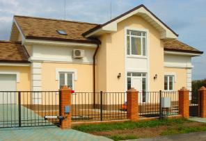 Загородный дом в поселке "Эдельвейс".