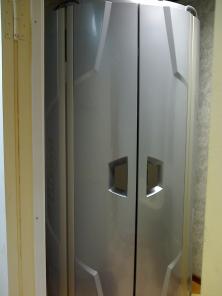 Продам верт солярий Luxura V 5