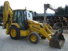 Экскаватор-погрузчик Komatsu WB 93 R-5