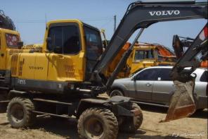 экскаватор VOLVO EW55 2001 года