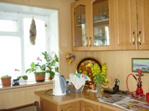 Продам дом, 7 соток земли, гараж, в г. Серпухов, ул. Дружбы