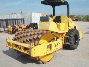 виброкаток Sakai SV 400 2005 год 16 тонн